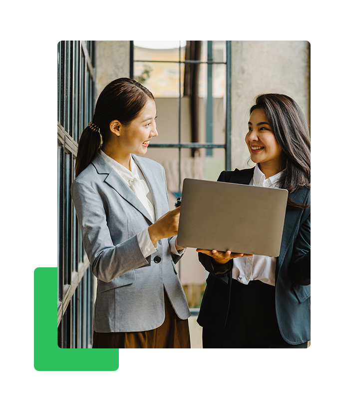 women satisfied with their technical seo agency